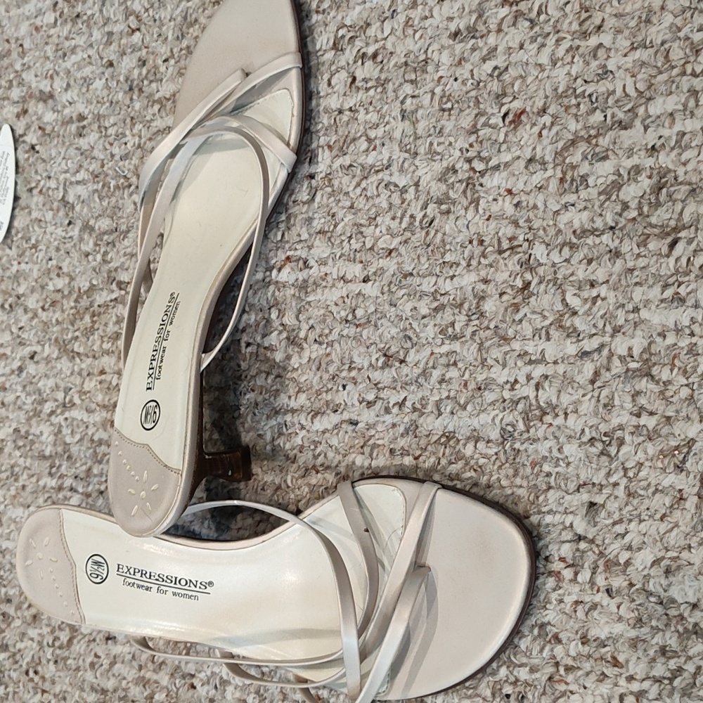Women's heels